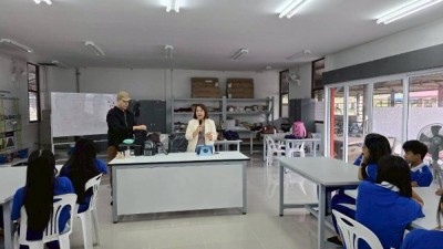 LINE_ALBUM_โครงการอบรมฯแผนกค้าปลีก_260216_7_600_338.jpg